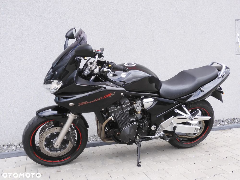 Suzuki Bandit - 23