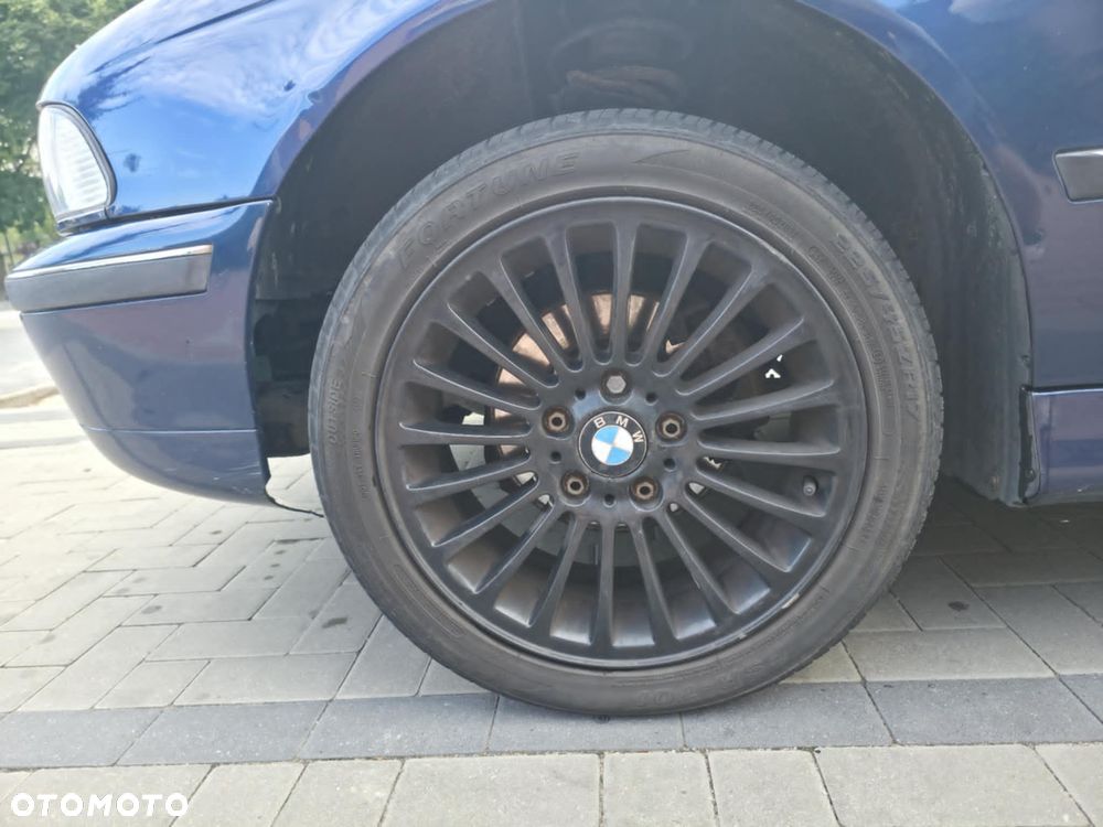 BMW Seria 5 520i - 12