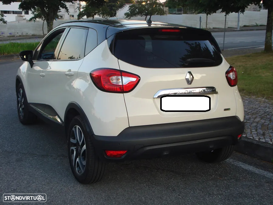 Renault Captur 1.5 dCi Exclusive - 4