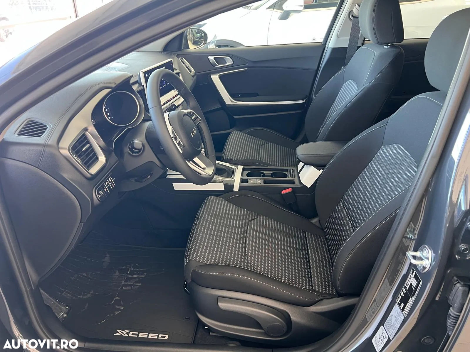 Kia XCeed 1.5 T-GDI 7DCT City - 9