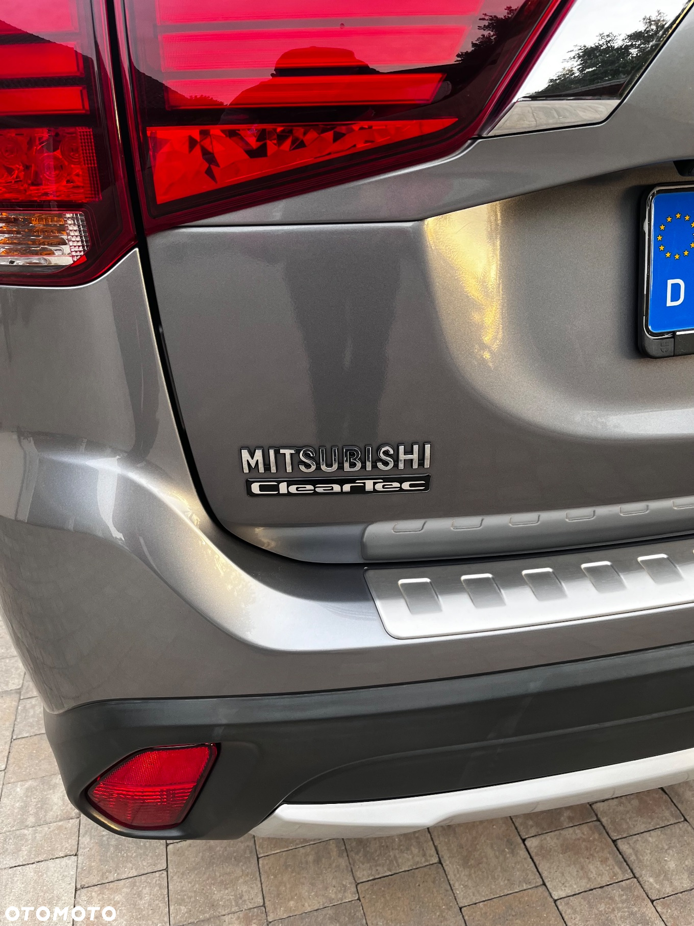 Mitsubishi Outlander 2.0 Intense 2WD CVT - 23