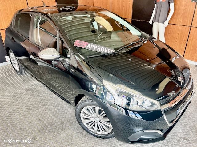 Peugeot 208 1.6 BlueHDi Style - 33