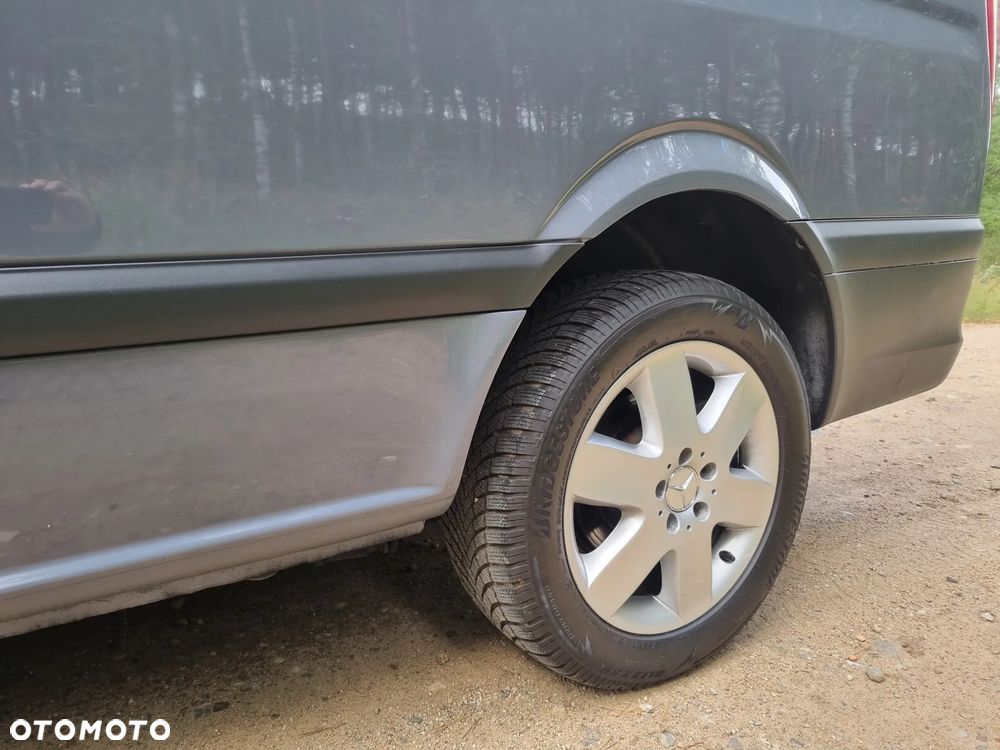 Mercedes-Benz Vito - 37