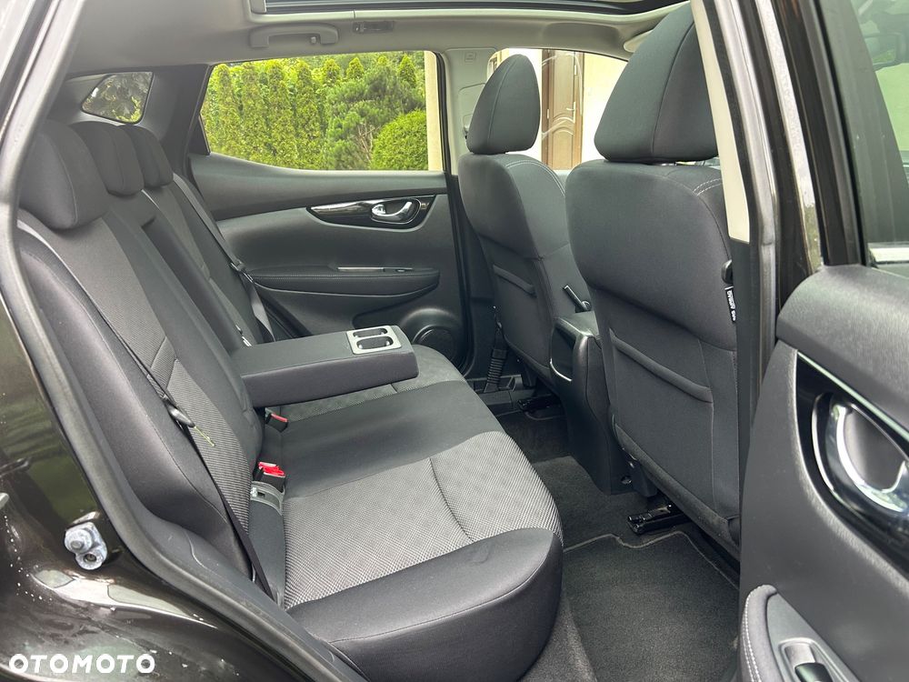 Nissan Qashqai 1.6 dCi 360 S&S - 17