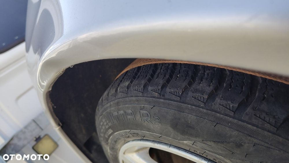 MERCEDES W211 BŁOTNIK Przedni Przód Lewy 744 Oryginał - 11