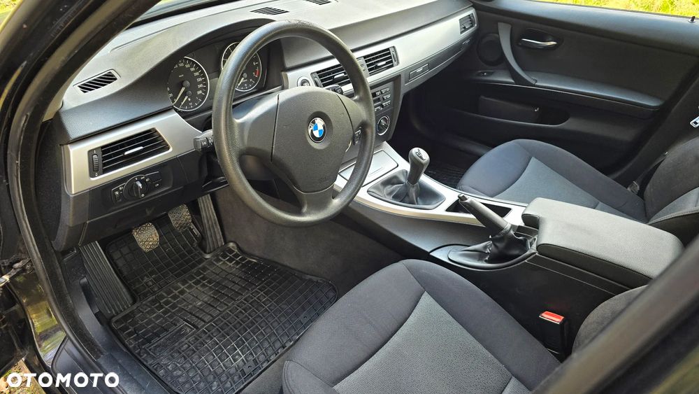 BMW Seria 3 - 9