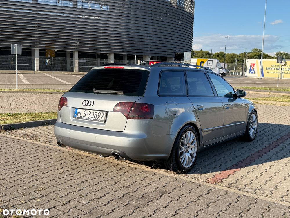 Audi A4 Avant - 10