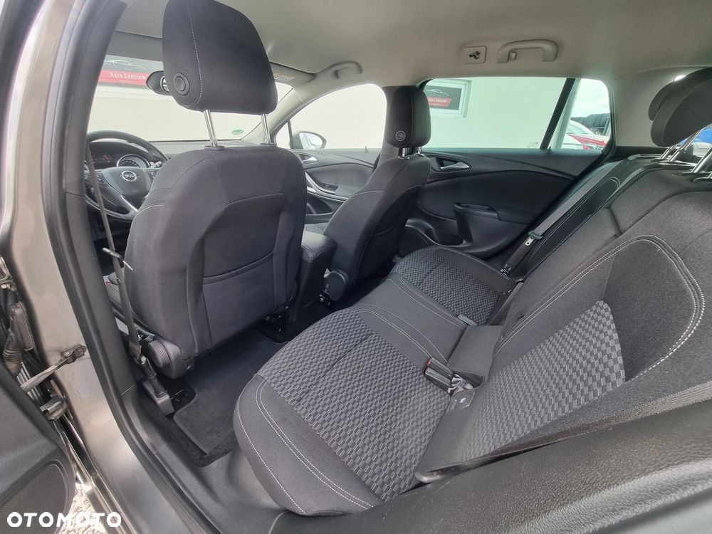 Opel Astra - 9