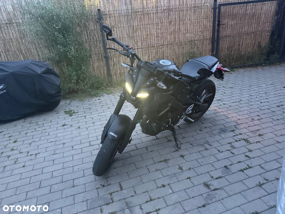 Yamaha MT - 1