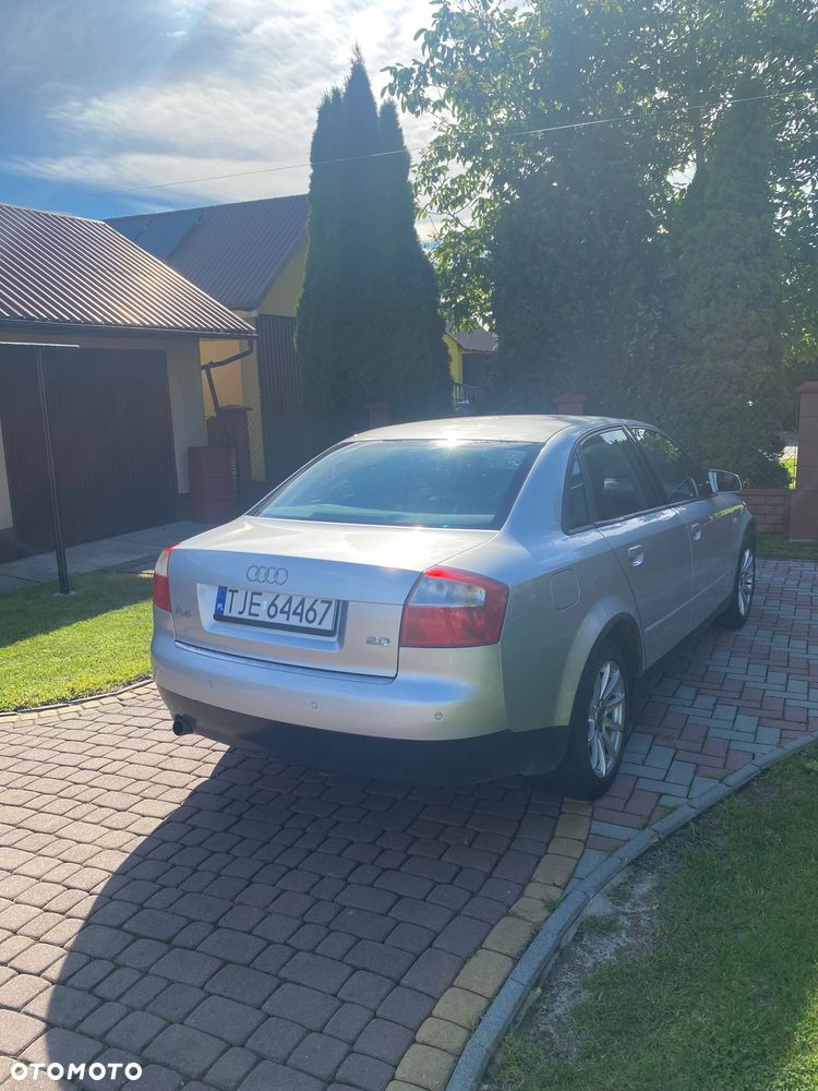 Audi A4 Limousine 2 - 5