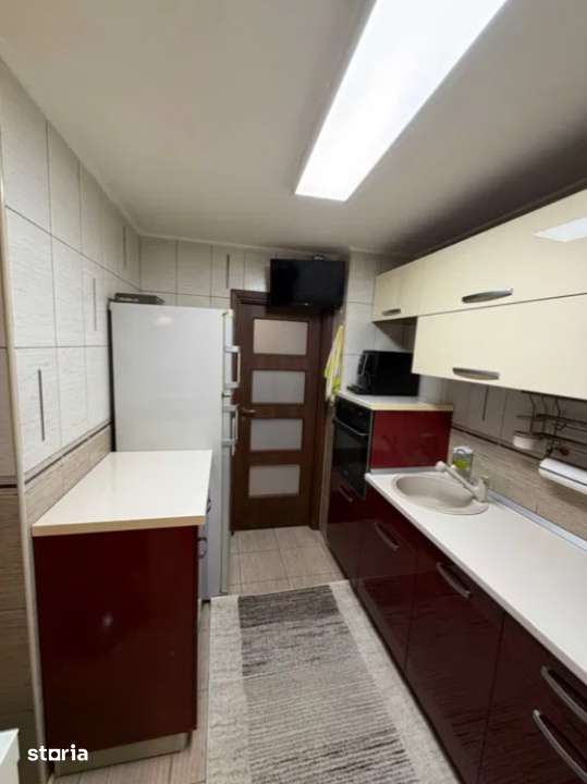De Inchiriat Apartament 3 Camere | Drumul Taberei | 7' Metrou | 2x AC — fotografia 3