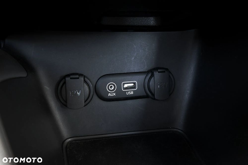 Kia Ceed 1.6 GDI Edition 7 - 17