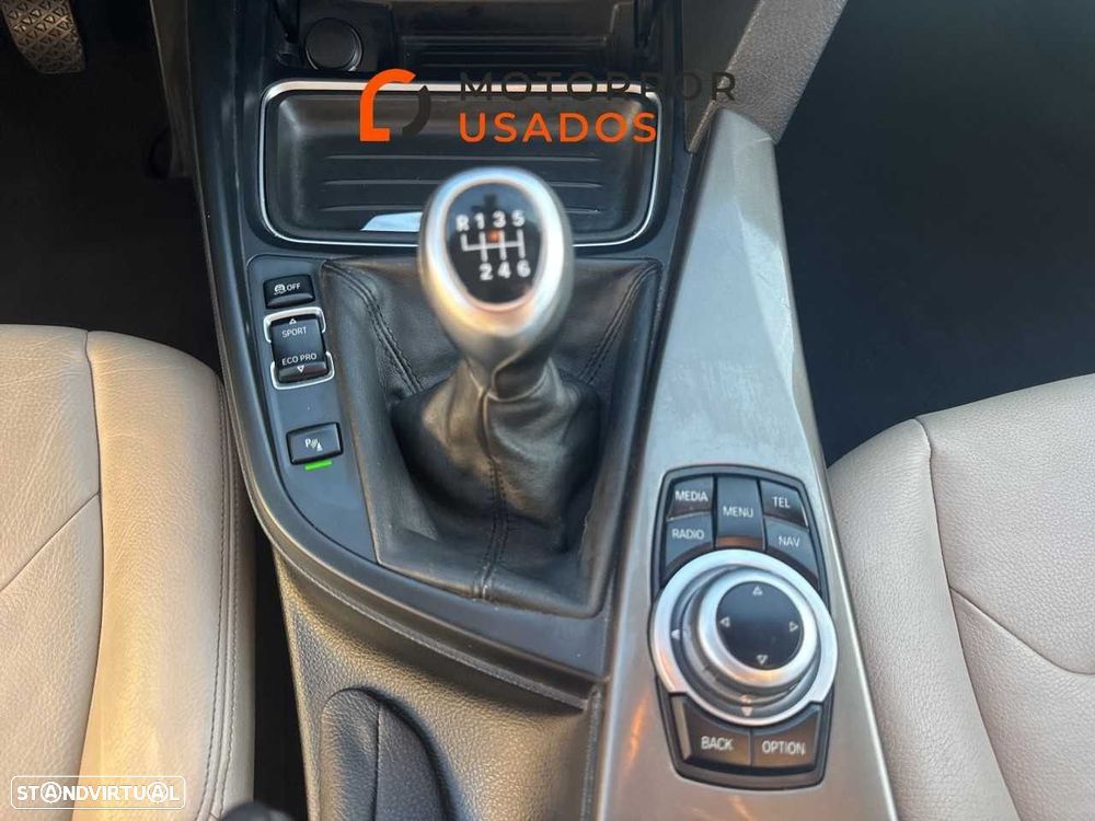 BMW 318 d Line Modern - 12