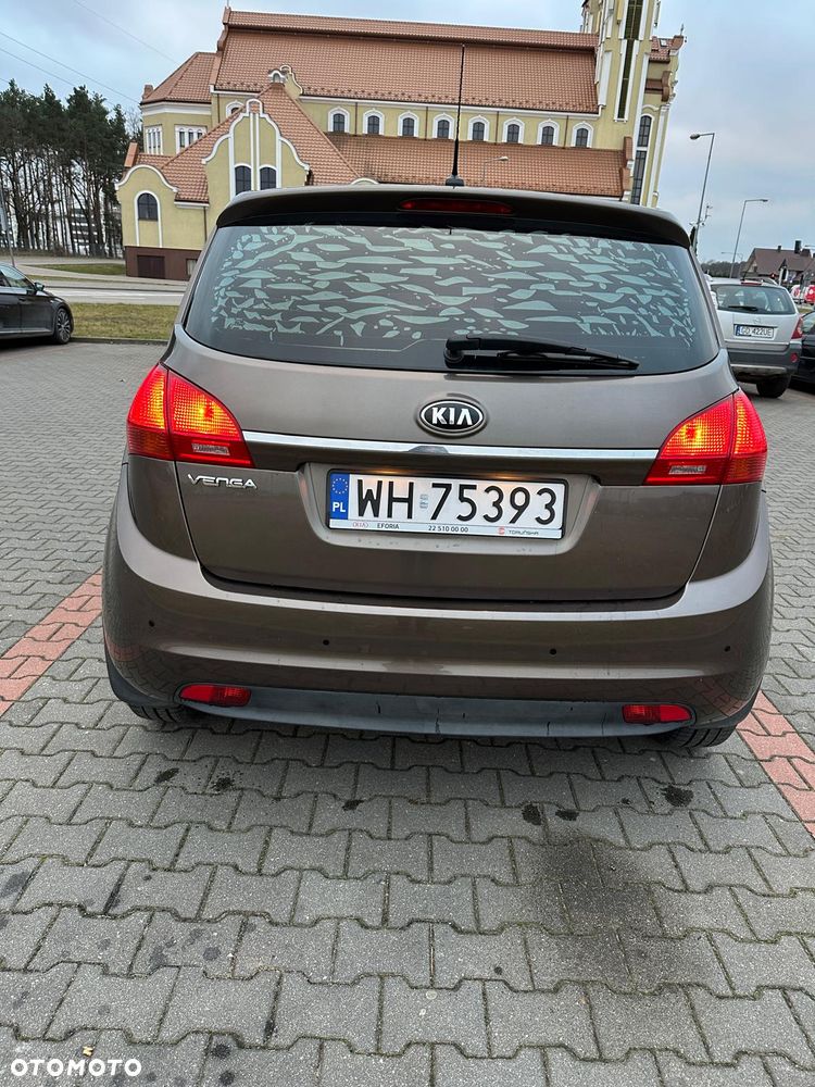 Kia Venga 1.4 Business Line - 6