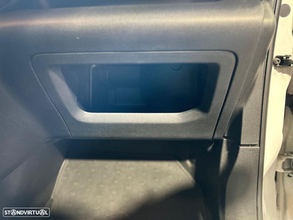 Peugeot PARTNER BLUE-HDI PREMIUM L1 - 14