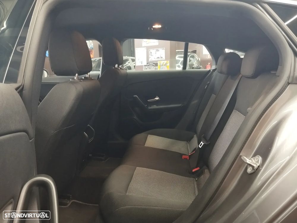 Mercedes-Benz CLA 180 d Shooting Brake Style - 16