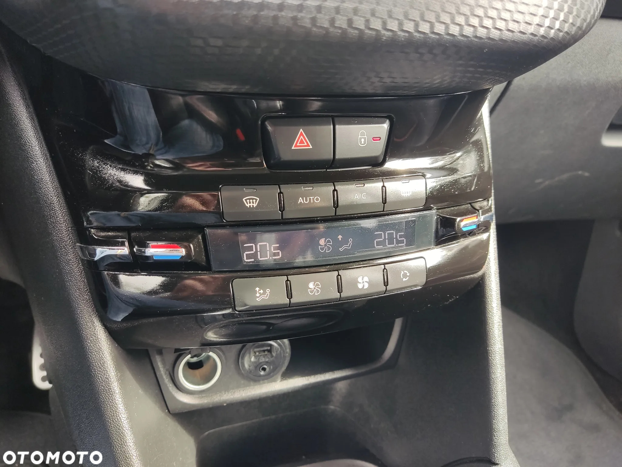 Peugeot 208 PureTech 110 Stop & Start Allure - 30