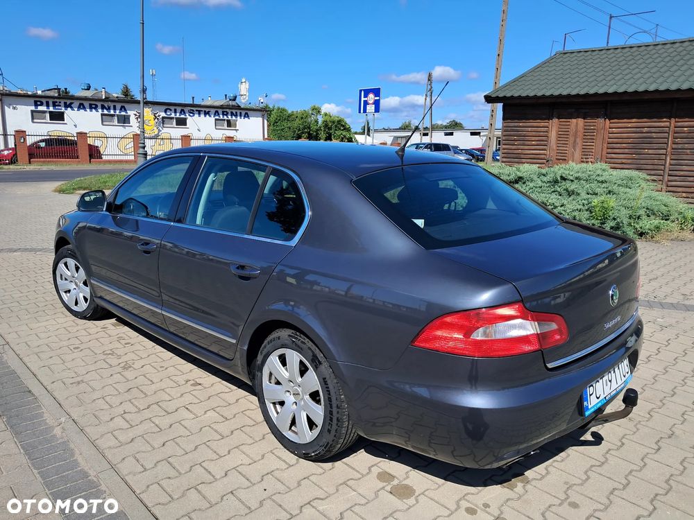 Skoda Superb 1.8 TSI Exclusive - 13