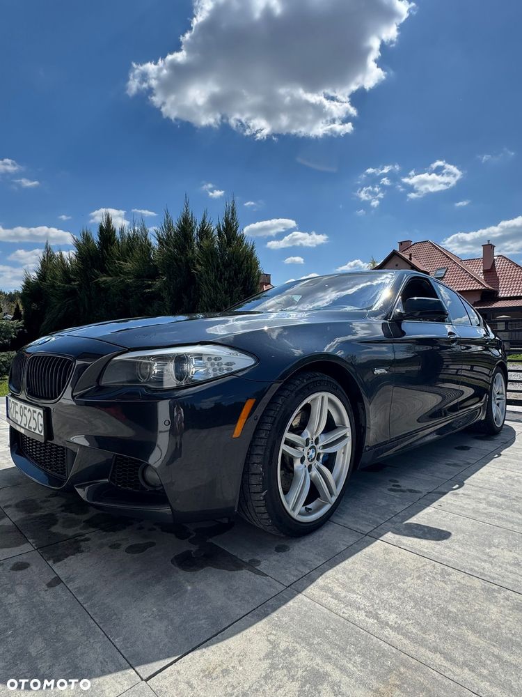 BMW Seria 5 550i xDrive Sport-Aut - 1