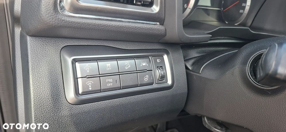 SsangYong/KGM Tivoli - 9