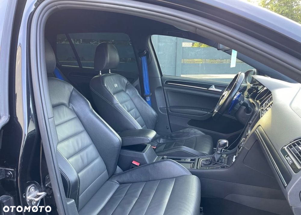 Volkswagen Golf R 4Motion BlueMotion Technology DSG - 27
