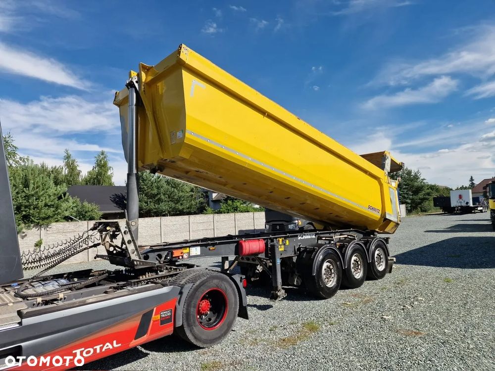 Schmitz Cargobull - 1