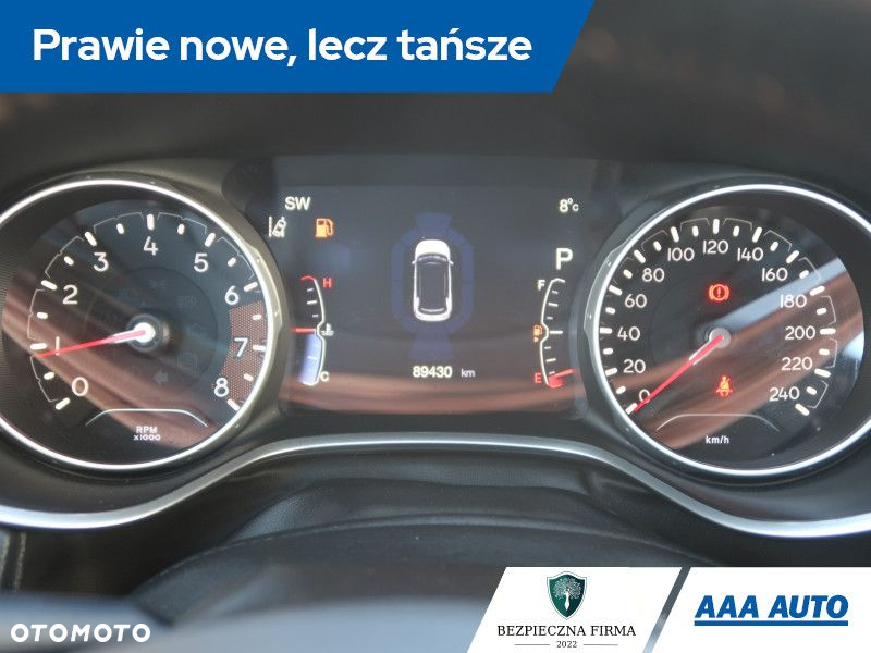 Jeep Compass - 12