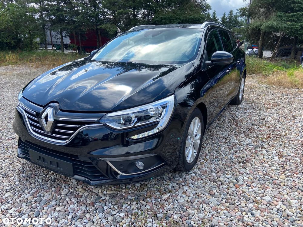 Renault Megane BLUE dCi 115 EDC BOSE EDITION - 4