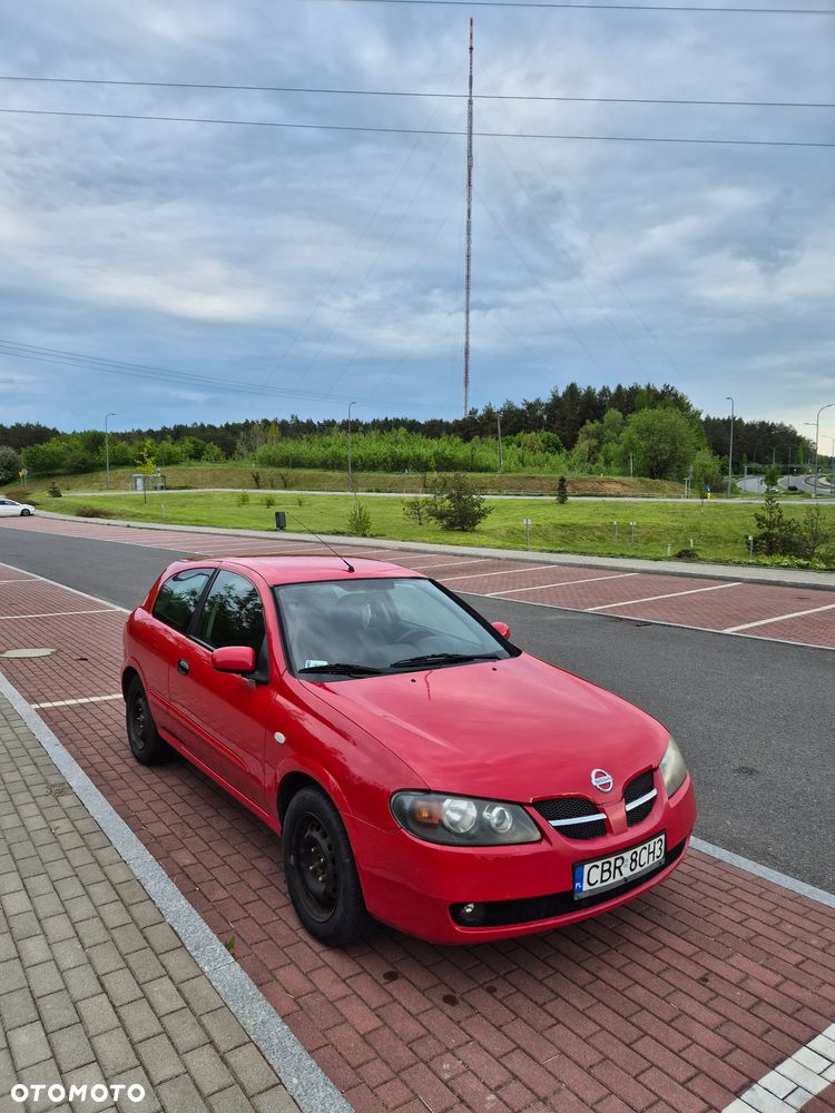 Nissan Almera 1.5 Visia - 2