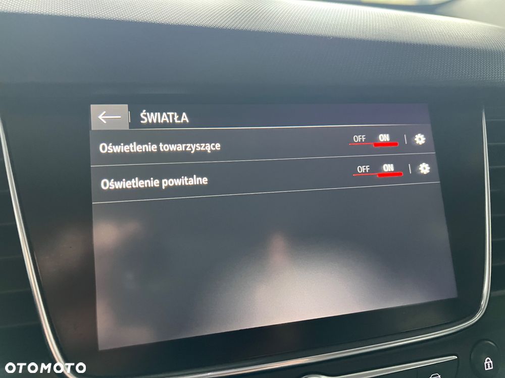 Opel Crossland X - 19