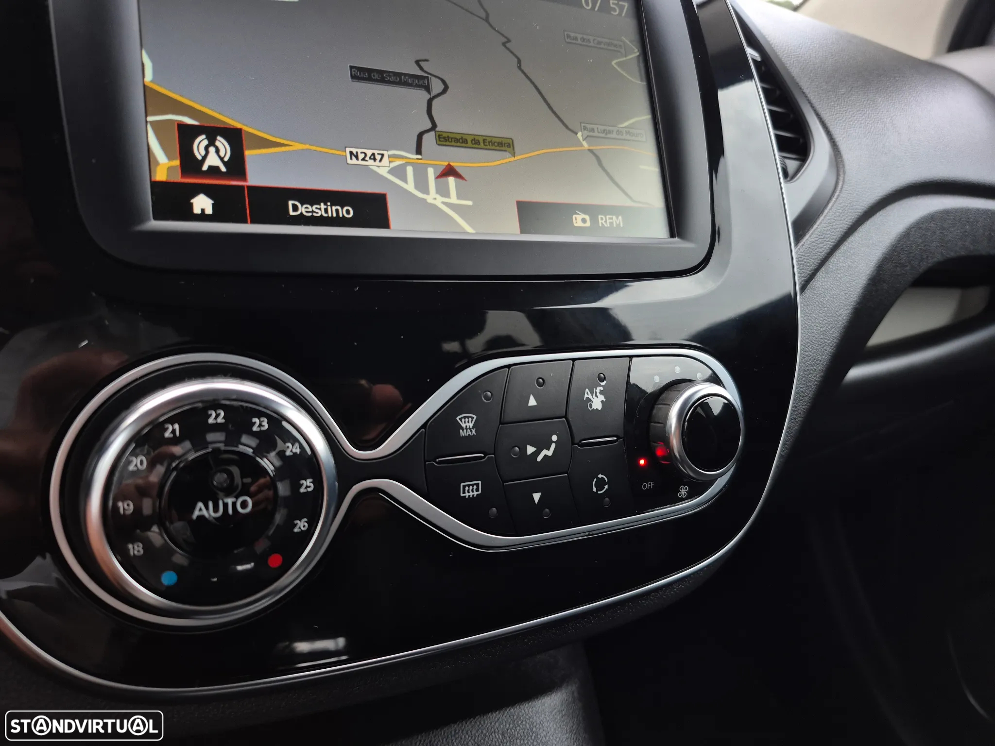 Renault Captur 0.9 TCE Exclusive - 19