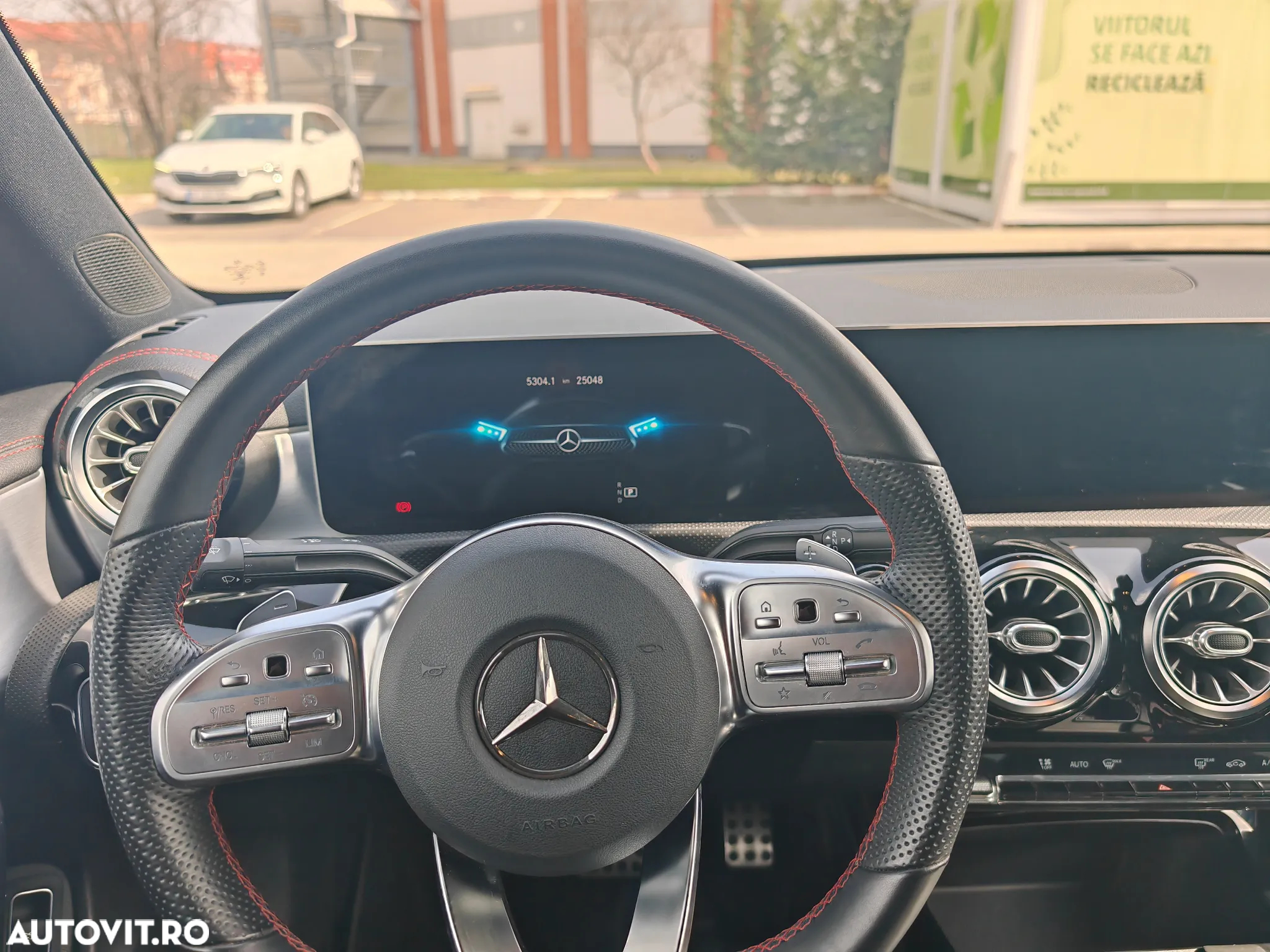 Mercedes-Benz CLA 250 4Matic 7G-DCT AMG Line - 9
