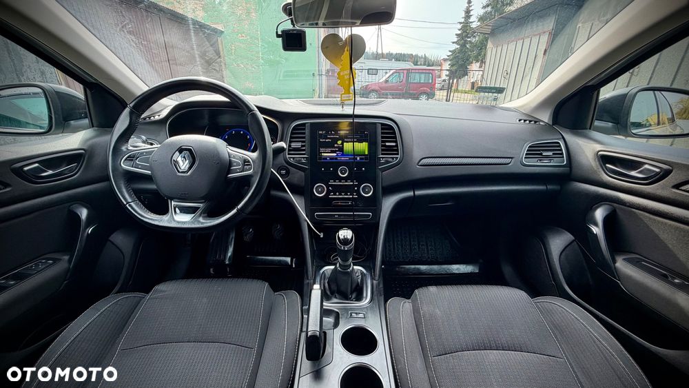 Renault Megane 1.6 SCe Limited - 9