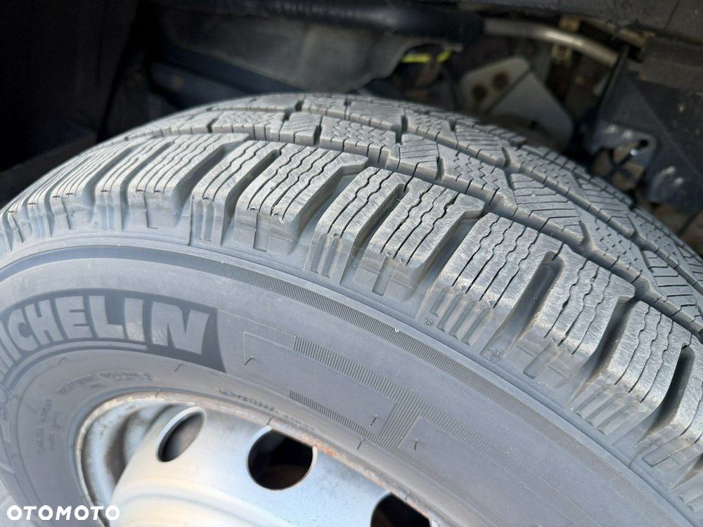 Iveco Daily 70C18 V H - 14