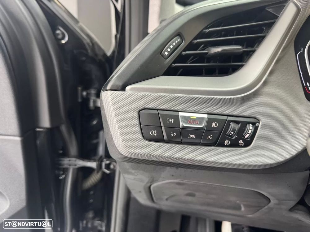 BMW 116 d Line Luxury - 31