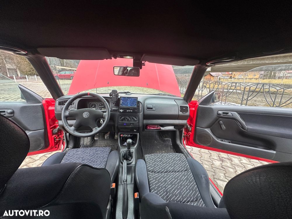 Volkswagen Golf - 10