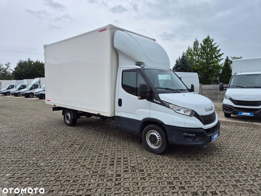 Iveco Daily 35S14 2.3 HPi Hi-Matic, kontener 8PAL, klima - 3