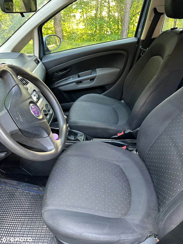 Fiat Punto 1.2 8V - 4
