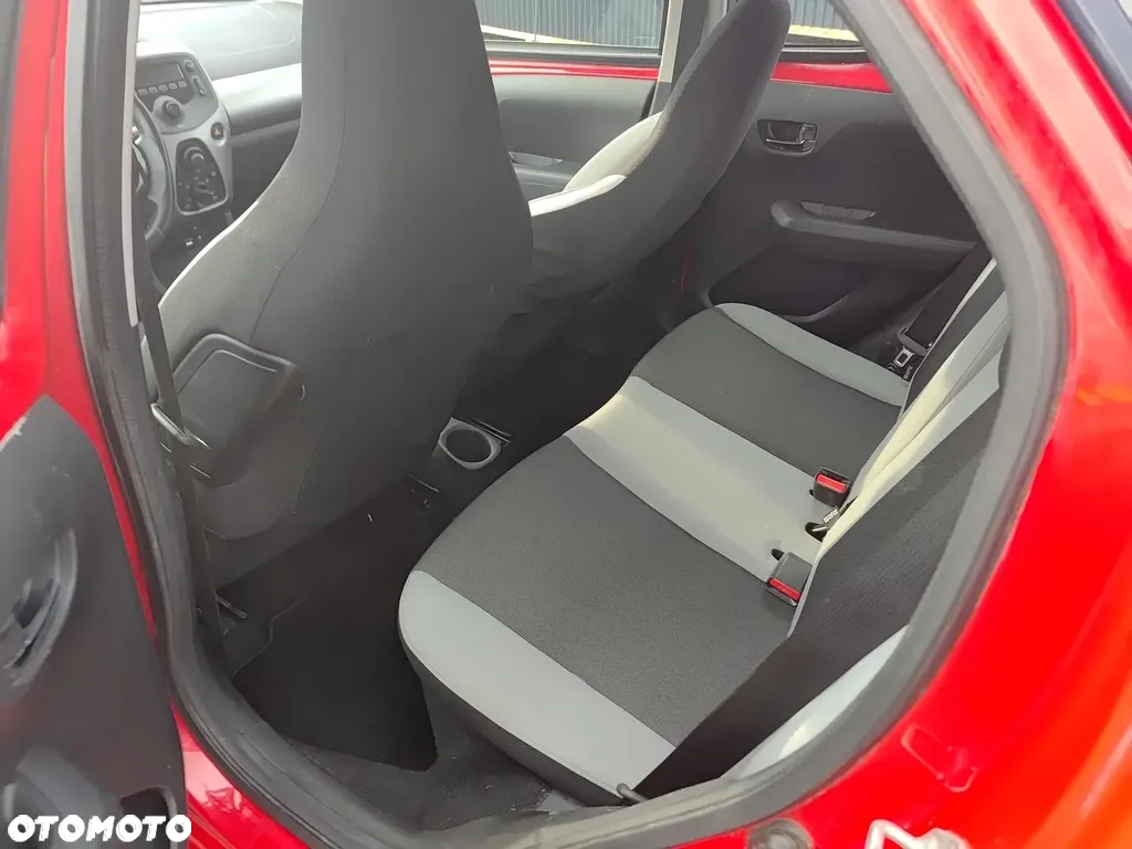 Toyota Aygo 1.0 VVT-i Sprint EU6 - 17