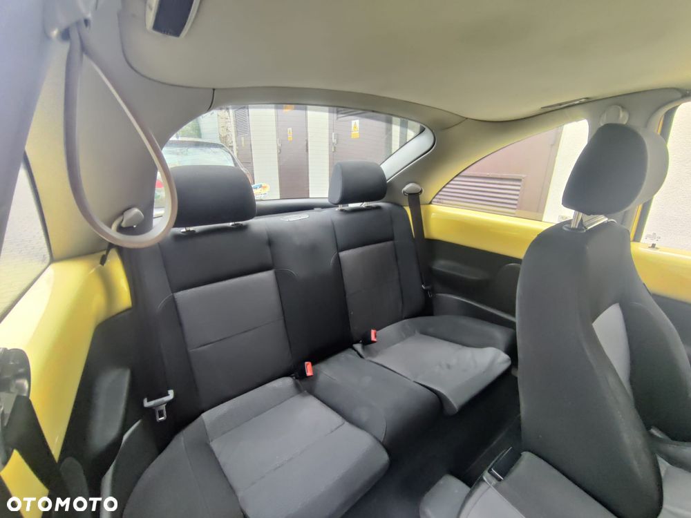 Volkswagen New Beetle 1.4 - 7