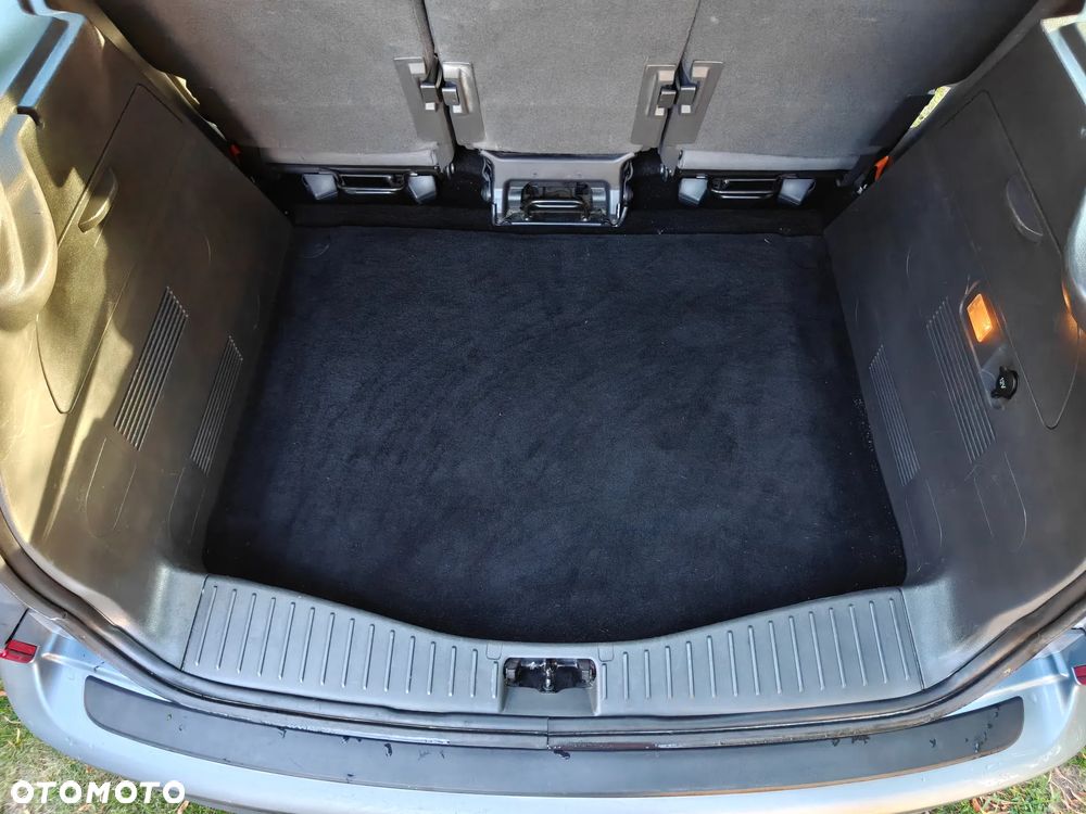Ford Focus C-Max 1.8 Trend - 15