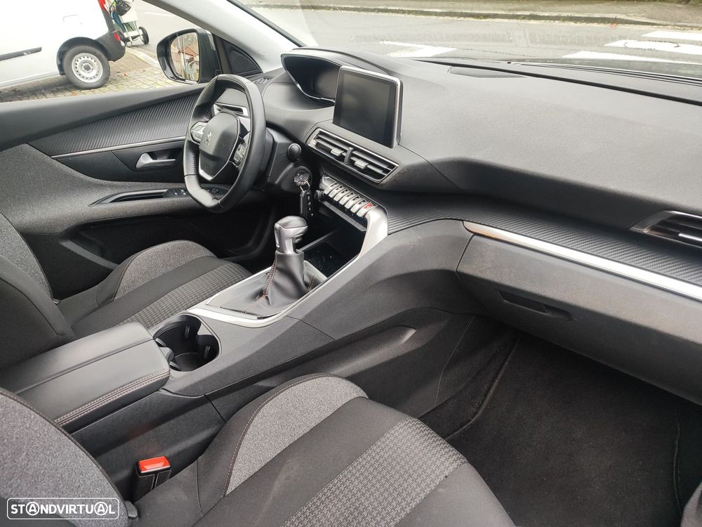 Peugeot 5008 1.5 BlueHDi Style - 14