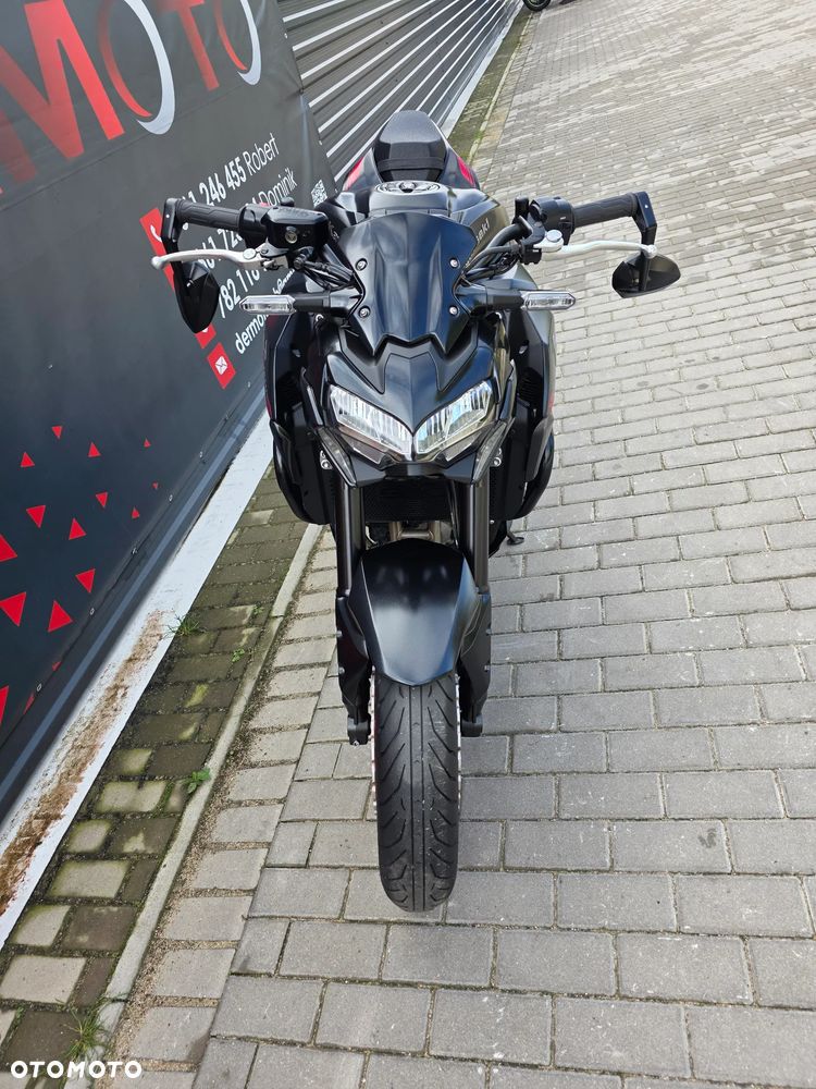 Kawasaki Z 900 - 16