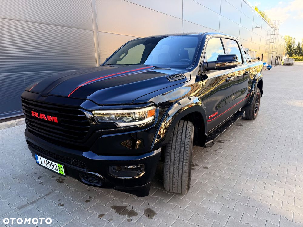 RAM 1500 Crew Cab Sport - 2