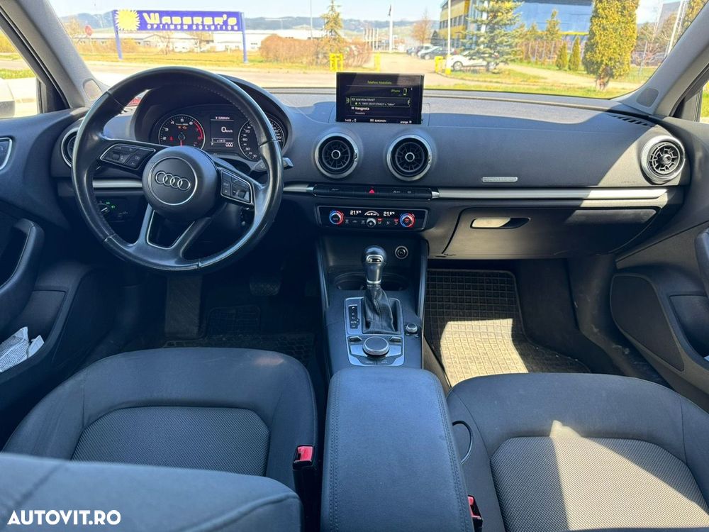 Audi A3 Sportback - 6