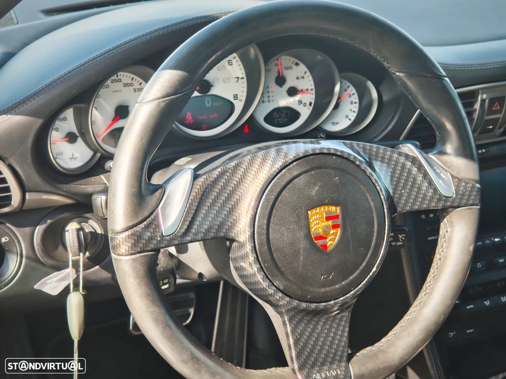 Porsche 911 (997) Carrera 4 Tiptronic - 8