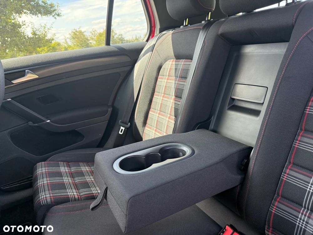 Volkswagen Golf 2.0 TSI BMT GTI - 14