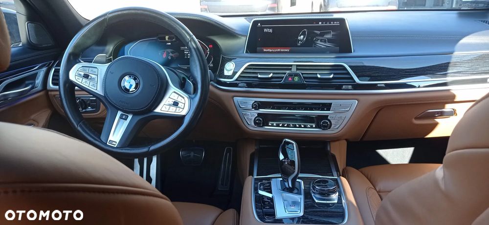 BMW Seria 7 750i xDrive - 6