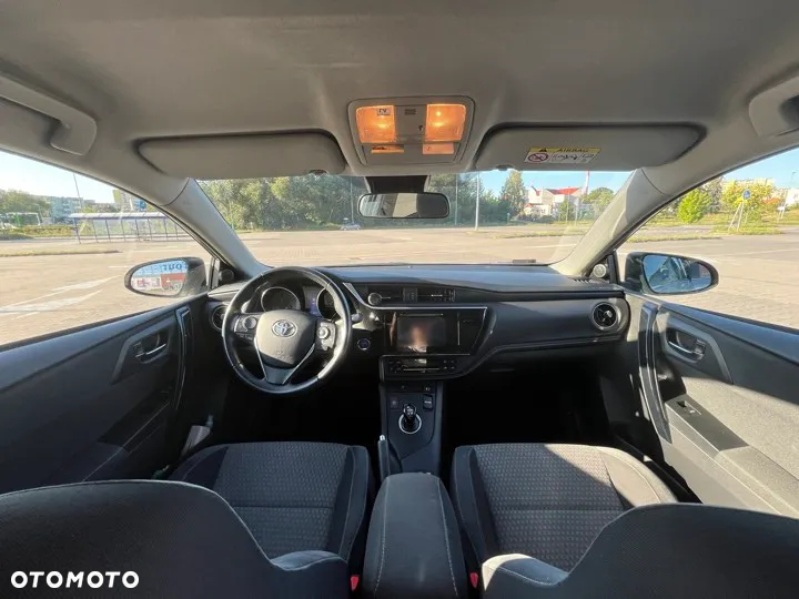 Toyota Auris - 9
