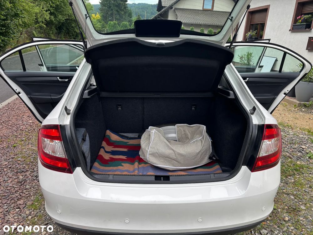 Skoda RAPID 1.0 TSI Active - 2